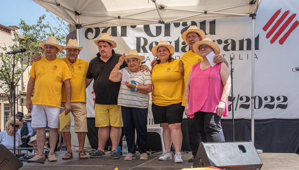 Bar Grau celebra els seus 75 anys a Cerdanyola amb tres dies de festa al carrer